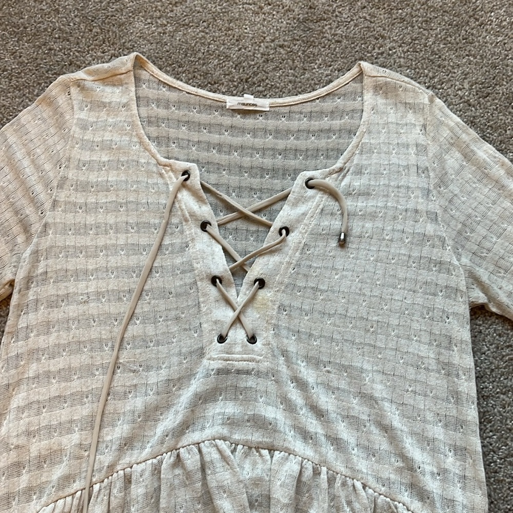 Ivory Ruffle High-Low Tunic - Picture 2 of 3